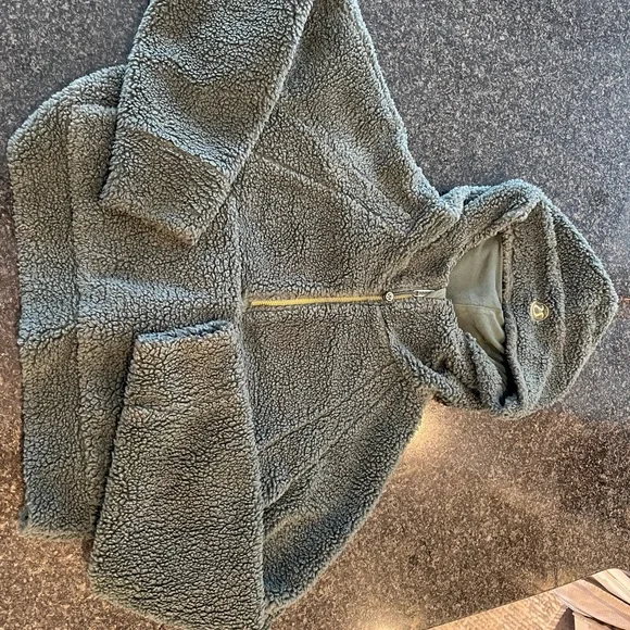 Lululemon Scuba Sherpa Fleece Green, Size 2, good condition - Picture 6 of 8